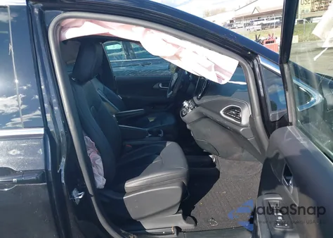 2025 Chrysler Pacifica Hybrid Select из США, поврежденный, VIN 2C4RC1S76SR536071